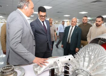 رئيس شركة مياة الشرب يتفقد مصنع المحركات بالهيئة العربية للتصنيع لبحث تعزيز التعاون