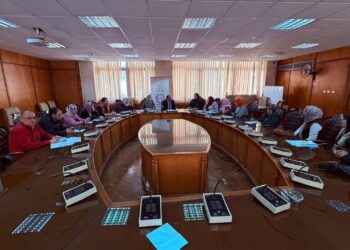 جامعة المنوفية تخطو بثقة نحو التميز المؤسسي: اجتماع موسع لوحدة تكافؤ الفرص لدعم ملف الترشح لجائزة تمكين المرأة