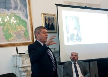 سفير فنزويلا: الوعي الشعبي هو المفتاح والركيزة خلال هذة الأيام الحاسمة في تاريخ فنزويلا المعاصر