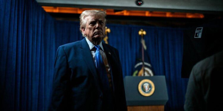 استطلاع يكشف تراجع الثقة في إدارة ترامب للحرب ضد إيران وانقسامًا داخل قاعدته