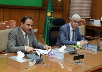 رئيس جامعة المنوفية يستعرض الخطة الخمسية لتعيين المعيدين بكليات ومعاهد الجامعة