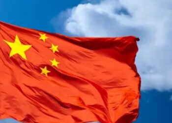 الصين تحذر من تعقيد المشهد في مضيق هرمز وتدعو لتهيئة الظروف لإنهاء الحرب