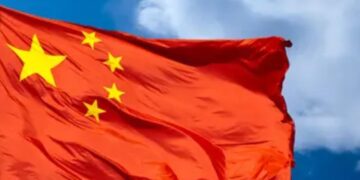 الصين تحذر من تعقيد المشهد في مضيق هرمز وتدعو لتهيئة الظروف لإنهاء الحرب