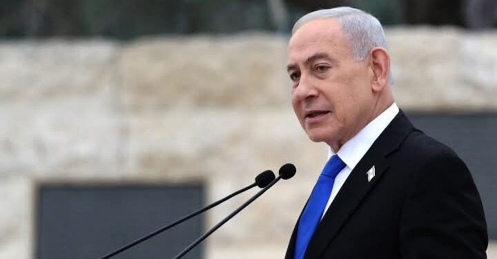 «معاريف» تفتح النار على نتنياهو: يقود إسرائيل إلى أكبر كارثة في تاريخها ويُسرّع خراب «الهيكل الثالث»