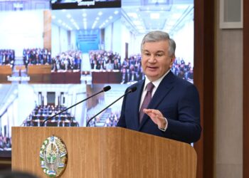 رئيس أوزبكستان: مراجعة النمو الاقتصادي وتحديد المهام ذات الأولوية