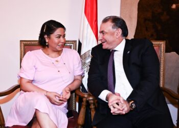 فودة يشيد بأغنية «الحضن شوك».. ويؤكد استمرار تألق شيرين وقدرتها على ملامسة القلوب