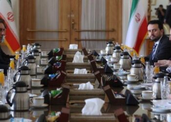 طهران تكشف هوية غرفة القرار قاليباف يقود المفاوضات شخصيا بأمر مباشر من خامنئي