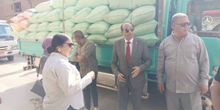 وكيل وزارة التموين يعلن الذهب الأصفر يتدفق إلى صوامع القليوبية