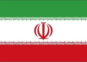 إيران تحذر من “الحرب الاقتصادية”.. والرئيس الإيراني يدعو الشعب لترشيد الطاقة وإفشال مخططات العدو