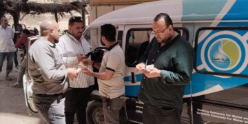 مياه الشرب بالجيزة: الانتهاء من إصلاح تسريب خط المياه الرئيسي بشارع ربيع الجيزي وعودة الخدمة تدريجيًا