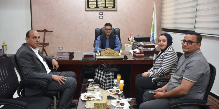 رئيس شركة مياه بالقليوبية يلتقي النائبة دنيا سيف لبحث ملفات مهمة مياه الشرب والصرف الصحي بالمحافظة