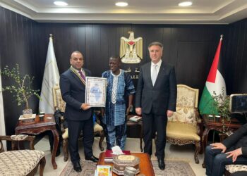 وسام الشرف الإفريقي يعانق فلسطين:تكريم مراد السوداني في رام الله بحضور رسمي وإعلامي واسع