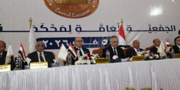 وزير العدل يكرم رئيس محكمة النقض وأعضاء مجلس القضاء الأعلى خلال بدء أعمال الجمعية العمومية للمحكمة