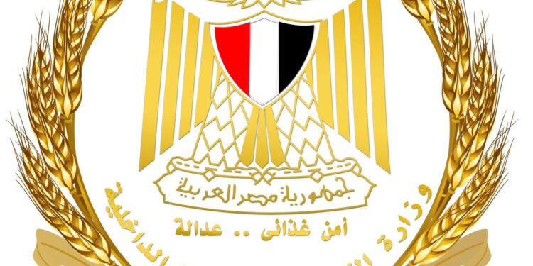 حملات رقابية مكثفة على محلات بيع الدواجن للتأكد من سلامة المعروضات والتصدي للإعلانات المضللة