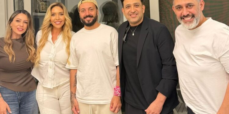تعاون عالمي جديد يجمع لاروسي بعمرو مصطفى وتامر حسين وعليم في أعمال غنائية مرتقبة