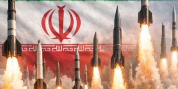 رسائل تهديد تضرب هواتف الإسرائيليين.. تحذيرات إيرانية من عودة الصواريخ والمسيّرات