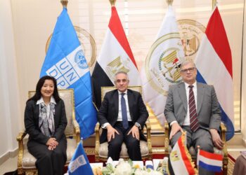 وزير العدل يفتتح أول مكتب متخصص للمساعدة القانونية الأسرية للأجانب بالعاصمة الجديدة
