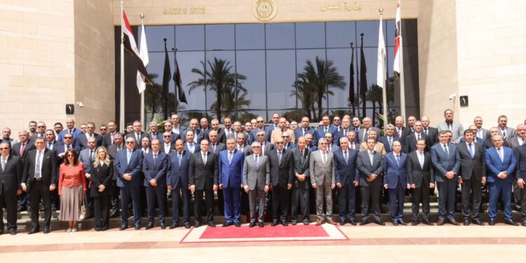 وزير العدل: قانون الإجراءات الجنائية الجديد يدعم التقاضي عن بعد
