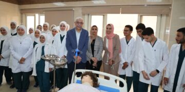 رئيس جامعة المنوفية يتابع الاستعداد لامتحانات نهاية العام بمعهد التمريض بمنشأة سلطان ويهنئ هيئة التمريض بيومهم العالمي