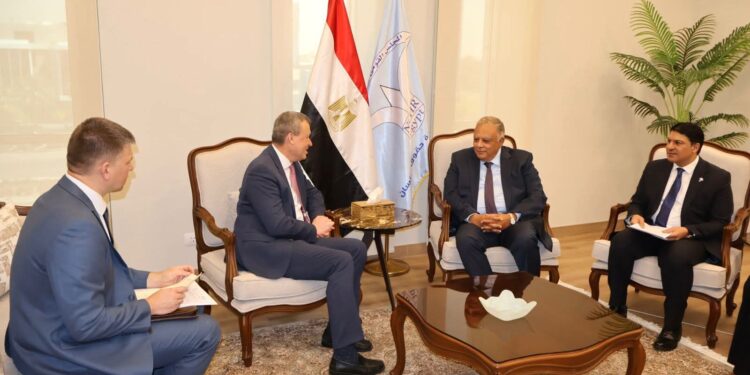 رئيس المجلس القومي لحقوق الإنسان يستقبل سفير أوكرانيا بمصر