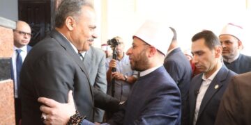 وزير الأوقاف ومحافظ الشرقية ومفتي الجمهورية يؤدون صلاة الجمعة بمسجد الإمام الأكبر الدكتور عبد الحليم محمود شيخ الأزهر الأسبق بقرية السلام بمركز بلبيس
