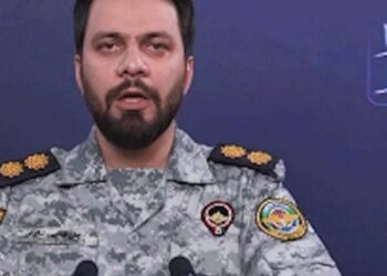 إيران تهدد واشنطن برد “أشد قوة”.. وتحذر من سيناريوهات هجومية مفاجئة ضد الجيش الأمريكي