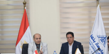رئيس جامعة بنها يترأس مجلس كلية العلاج الطبيعي يعلن العيادات الخارجية بالكلية فرصة استثمارية واعدة في قطاع الرعاية الطبية بالمحافظة