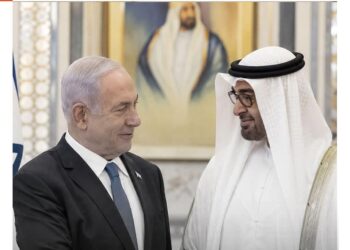 يديعوت أحرونوت: نتنياهو كشف زيارته للإمارات خوفًا من ظهور بينيت بديلًا مقبولًا خليجيًا