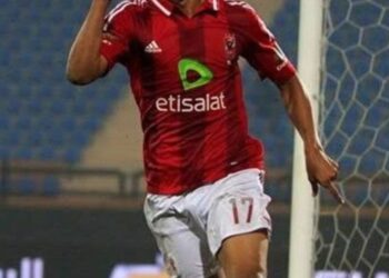 نجم الأهلي يطالب مجلس الأحمر بالتعاقد مع مدير تعاقدات بيراميدز