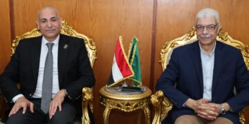 رئيس جامعة المنوفية يستقبل رئيس جامعة مدينة السادات لتعزيز أوجه التعاون المشترك