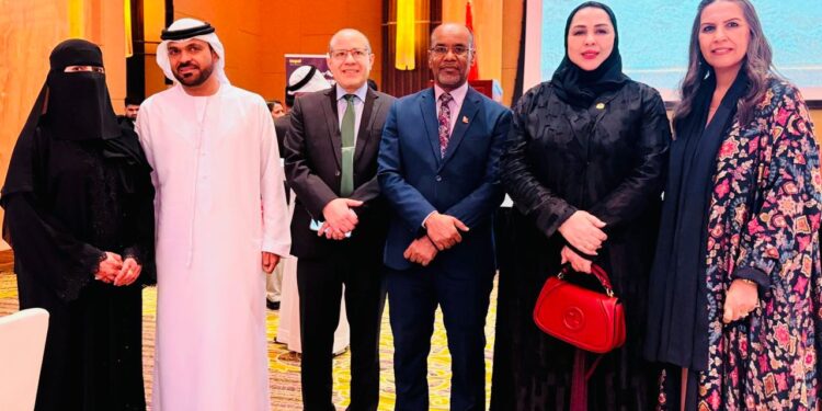 سفارة نيبال في أبوظبي تحتفي بـ”يوم جبل إيفرست” وتكرّم أبطال الإمارات كأول فريق عربي يتسلق أعلى قمة في العالم.