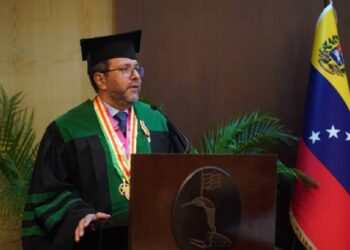 فنزويلا تعلن عن تأسيس جامعة بوليفارية لدبلوماسية السلام