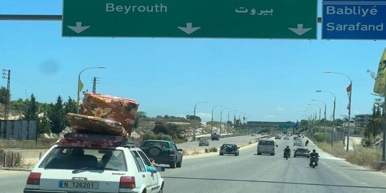 مسؤول أمريكي رفيع لأكسيوس: إسرائيل و”حزب الله” اتفقا على وقف إطلاق النار اعتبارا من الرابعة عصرا