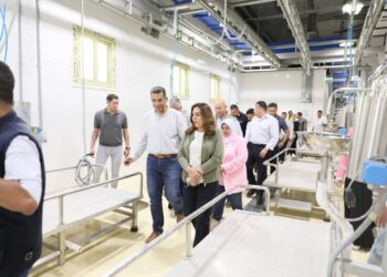 فسخ التعاقد مع شركة النظافة بمدينتي رأس غارب وسفاجا بالبحر الأحمر لتدني المستوي وسوء الأداء
