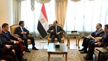 رئيس الوزراء يستقبل وزير خارجية أوزبكستان خلال زيارته للقاهرة