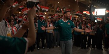 “العراقي يتقدم”… أغنية ستار سعد تُرافق حلم المونديال وتُحقّق 8 ملايين خلال أيّام!