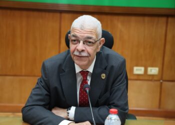 رئيس جامعة المنوفية يعقد لقاءً صحفيًا موسعًا ويستعرض حصاد الإنجازات ويزف بشائر اليوبيل الذهبي بمشروعات استراتيجية كبرى
