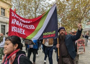 تظاهرة حاشدة في أستراليا تطالب بفرض عقوبات على إسرائيل ووقف الحرب على غزة