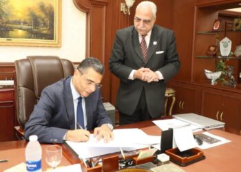 محافظ البحر الأحمر يعتمد رسمياً نتيجة الشهادة الإعدادية للعام الدراسي ٢٠٢٥- ٢٠٢٦ بنسبه نجاح ٧٥.٢%