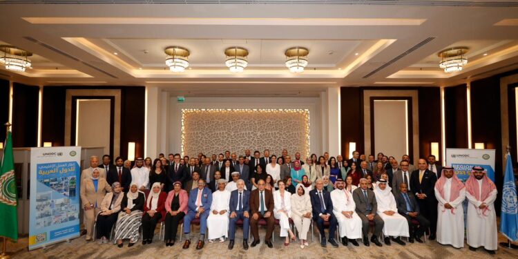 جامعة الدول العربية ومكتب الأمم المتحدة المعني بالمخدرات والجريمة يعقدان الاجتماع الثالث للجنة تسيير ومتابعة تنفيذ “إطار العمل الإقليمي للدول العربية”