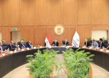 وزير التعليم العالي يترأس اجتماع مجلس الجامعات الأهلية بمقر الوزارة بالعاصمة الجديدة