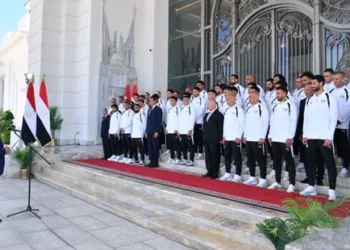 الرئيس السيسي يستقبل لاعبي المنتخب الوطني لكرة القدم والجهازين الفني والإداري في مدينة العلمين