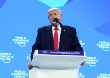 ترامب: نخوض عملية عسكرية في إيران لا حربا وسنضربها بشكل قوي للغاية إذا استدعى الأمر