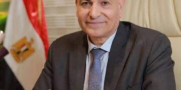جامعة مدينة السادات تدعم الابتكار الأخضر.. طلاب «إيناكتس» يحولون حطب القطن إلى منتج صناعي وفرص تنموية مستدامة