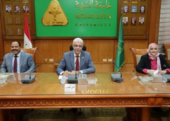 جامعة المنوفية تواصل تعزيز منظومة الجودة.. ورئيس الجامعة: دعم كامل للكليات للحصول على الاعتماد