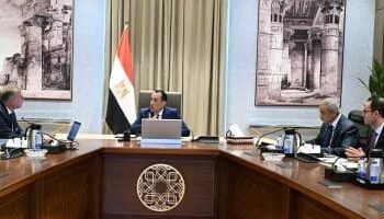 رئيس الوزراء مصطفى مدبولي يتابع مع وزير البترول عددا من الملفات الهامة