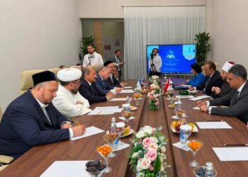 لقاء وزير الأوقاف المصري مع مستشار رئيس جمهورية أوزبكستان ورئيس لجنة الشؤون الدينية ومفتي أوزبكستان