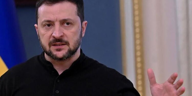 زيلينسكي: أوكرانيا استهدفت منشأتين لوجستيتين في موسكو وتامبوف ردًا على الهجمات الروسية