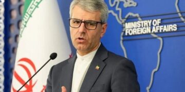 ايران: تدمير البنى التحتية المدنية والتباهي بذلك، يذكّر بسلوك الجماعات الإرهابية.