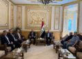 سفير العراق في القاهرة يستقبل وفداً حكومياً ويبحث تسهيل إنجاز معاملات الجالية ومعالجة مشكلاتهم